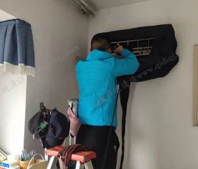重庆空调清洗怎样才能清洗彻底！